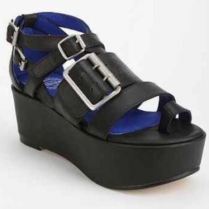 Jeffrey Campbell black laica flatforms